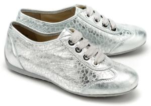Semler Sneaker aus silberfarbenem Metallic-Leder mit Metallic Finish in Untergroessen