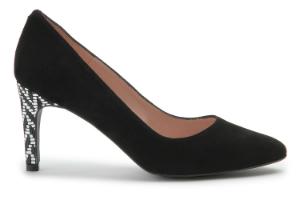 Pumps mit spitz zulaufender Vorderkappe und ueberzogenem Absatz Schwarz Untergroesse