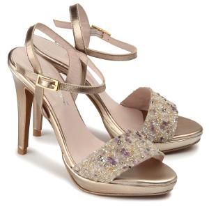 Gold/Multi High-Heels (Plateau) mit Fesselriemchen, Besatz aus Steinen & Glitzerperlen | Abendschuhe in Untergrößen High-Heels Plateau mit Fesselriemchen, Besatz aus Steinen und Glitzerperlen Gold Multi Untergroesse