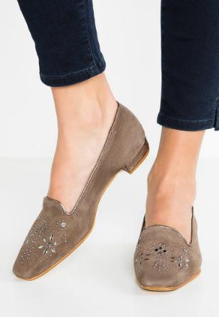 Slipper in Groesse 45 Braun