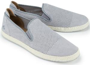 Graue Slipper von Lacoste in Uebergroessen