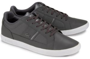 Graue Sneaker aus Glattleder und Praegeleder von Lacoste in Uebergroessen