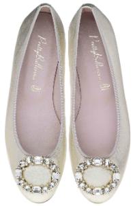 Pretty Ballerinas MADE WITH SWAROVSKI ELEMENTS in Uebergroessen Champagner