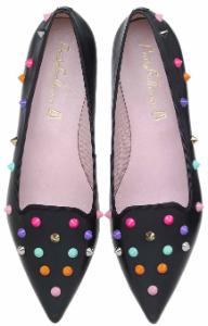 Pretty Ballerinas Slipper in Uebergroessen mit farbigen Nieten Schwarz
