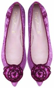 Pretty Ballerinas Slipper in Uebergroessen mit farblich abgestimmter Borduere Pink
