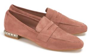 Mokassins Slipper mit verziertem Absatz in Uebergroessen Rose