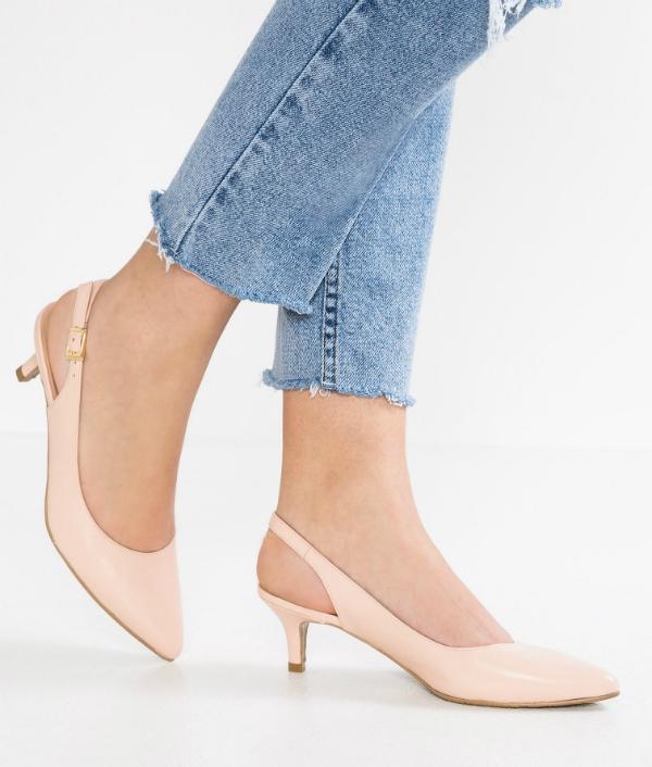 Spitz zulaufende Sling-Pumps aus Leder in Uebergroessen Rose