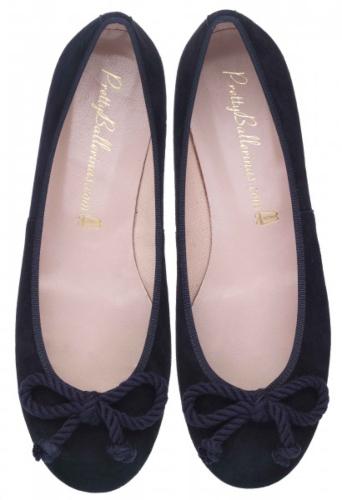 Absolut fein und alltagstauglich zeigt sich dieser edle Ballerina des spanischen Labels Pretty Ballerinas pretty-ballerina-in-uebergroessen-1047-17