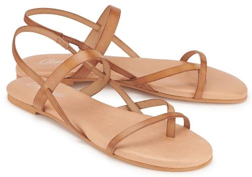 Die außerordentlich bequemen Sandalen bieten Ihnen einen angenehmen Tragekomfort in stilvollem Design sandale-in-uebergroessen-3951-10