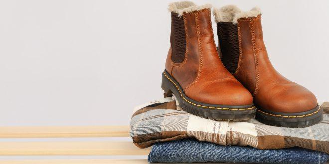 Braune Lammfell-Boots in Übergrößen