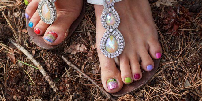 Bunte Zehentrenner Sandalen