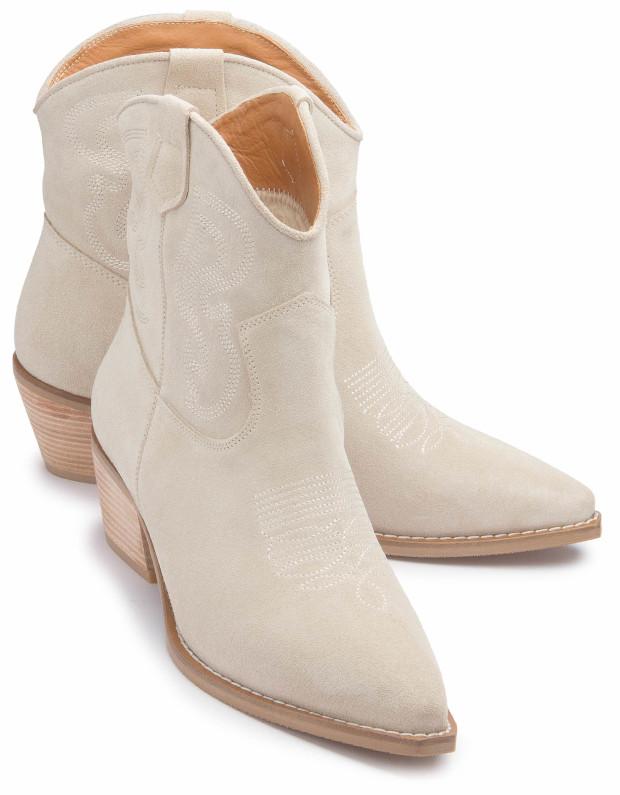 Stiefelette in Übergrößen beige Stiefelette in Übergrößen beige