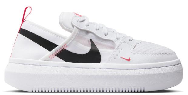 Nike Court Vision Alta in Übergrößen